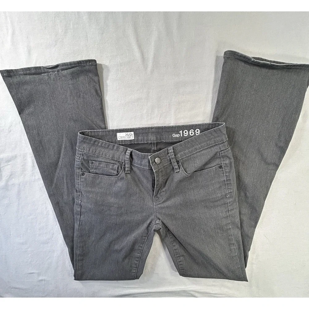 Gap 1969 Perfect Boot 26/2r Gray Jeans Pants‎ With Wear On Hem Western